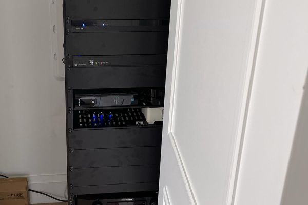 Simpli-Fi AV rack